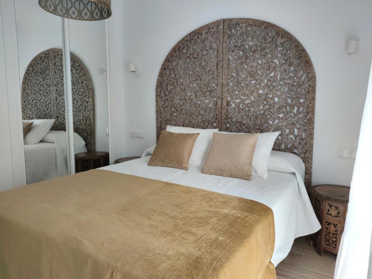 La Posada De Lola - Adults Only Hotell Bolonia Eksteriør bilde