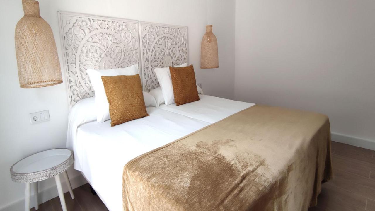 La Posada De Lola - Adults Only Hotell Bolonia Eksteriør bilde