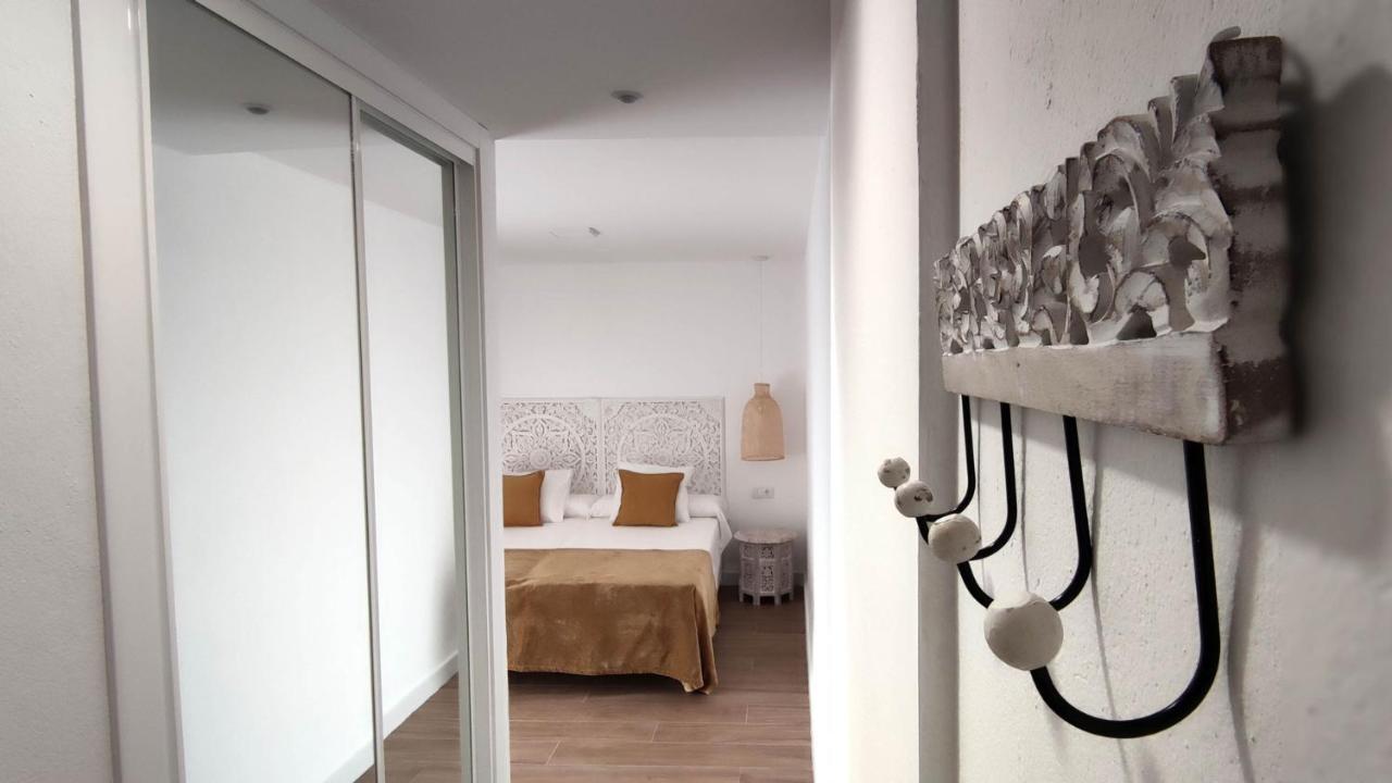 La Posada De Lola - Adults Only Hotell Bolonia Eksteriør bilde