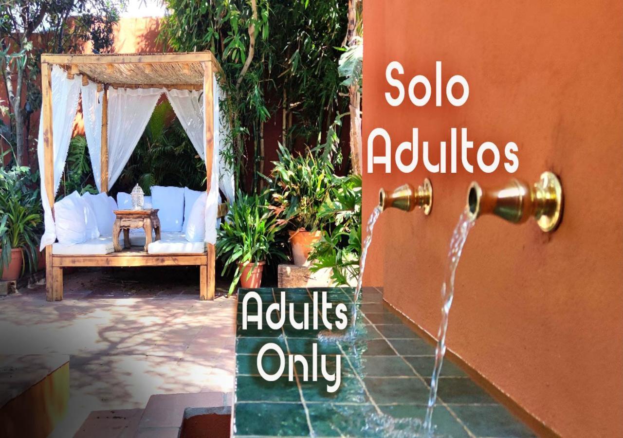 La Posada De Lola - Adults Only Hotell Bolonia Eksteriør bilde
